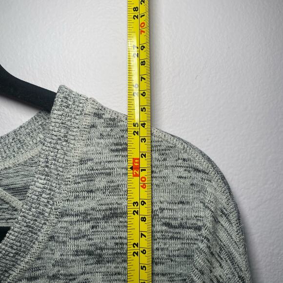 Athleta Women's size Medium Gray Cityscape Pullover Crewneck Sweater Loungewear - Picture 6 of 9